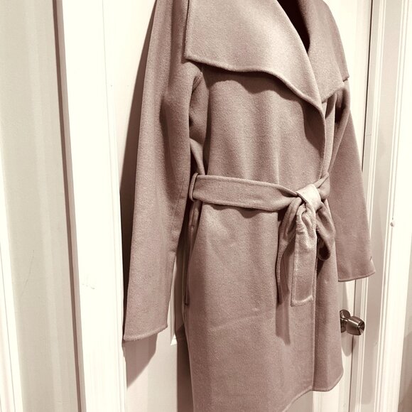 New Tahari Camel Shawl Collar Belted Wrap Coat, Size L (NWT) - Picture 5 of 15